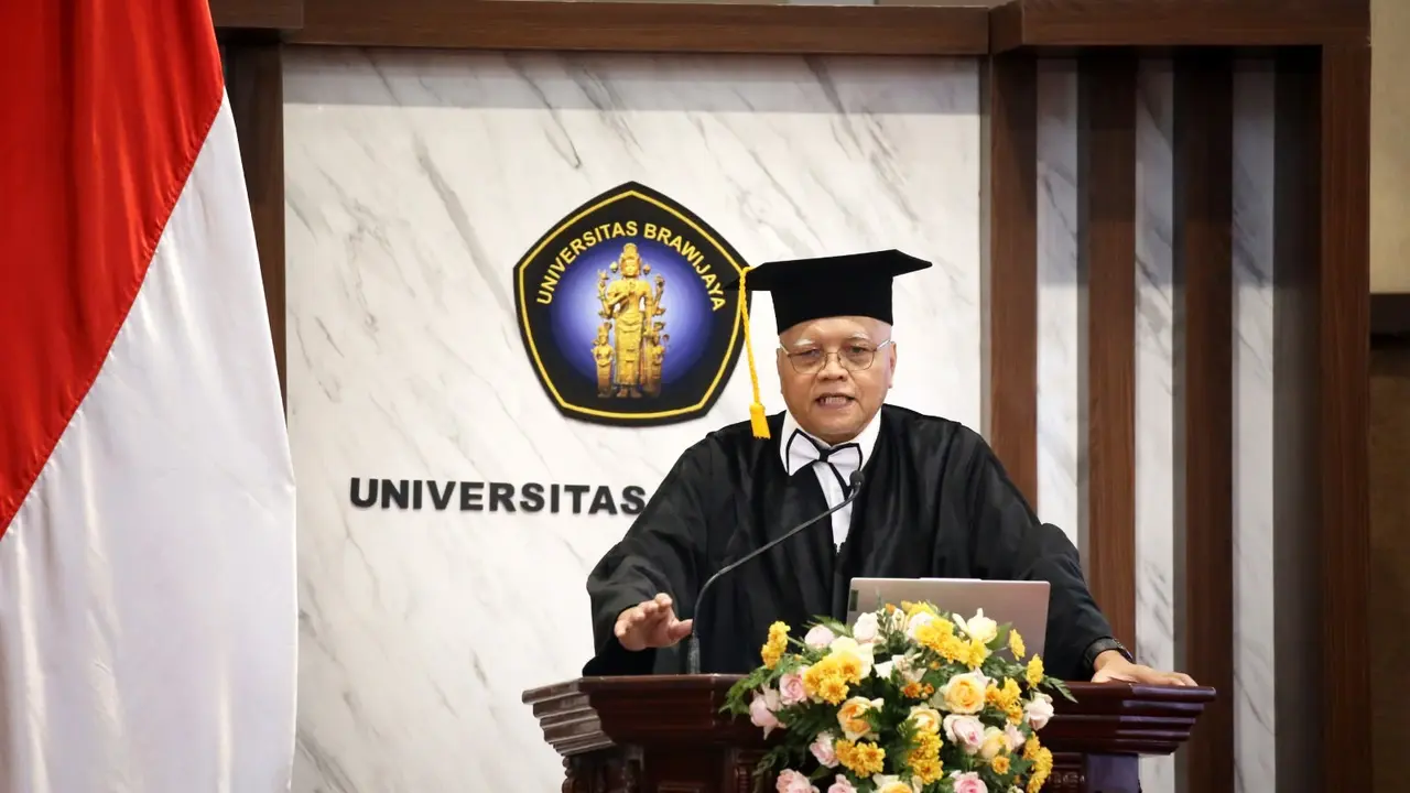 Guru Besar Hukum Pidana Universitas Brawijaya, Prof. Prija Djatmika (Istimewa)