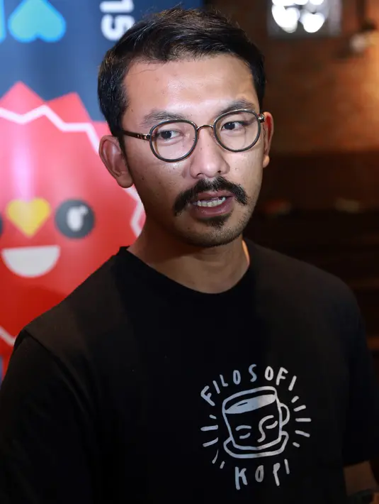 Ditemui  di Conclave, kawasan Wijaya, Jakarta Selatan, Kamis (30/7/2015), Rio ingin kedainya tak cuma menawarkan aneka jenis kopi, namun juga pengalaman baru bagi setiap tamu yang datang. (Wimbarsana/Bintang.com)