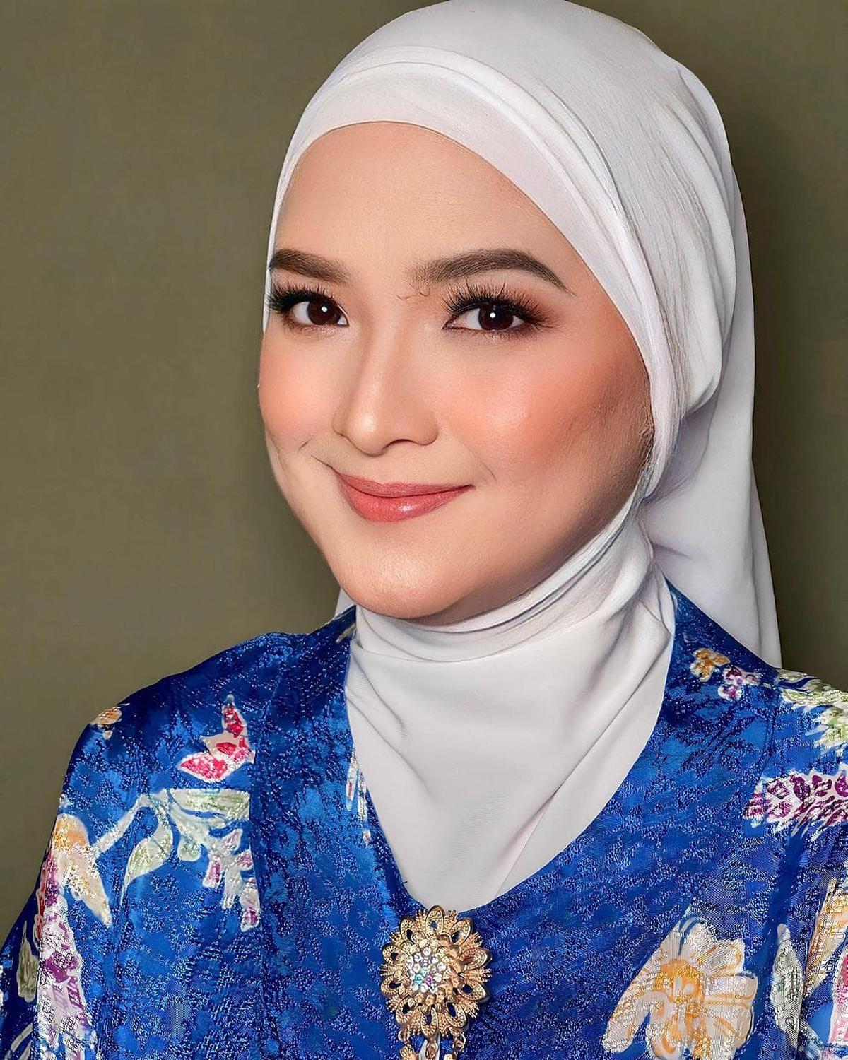 Momen Andhara Early Nangis Usai Khatam Quran Kelima Kalinya, Tak Kuasa Tahan Haru