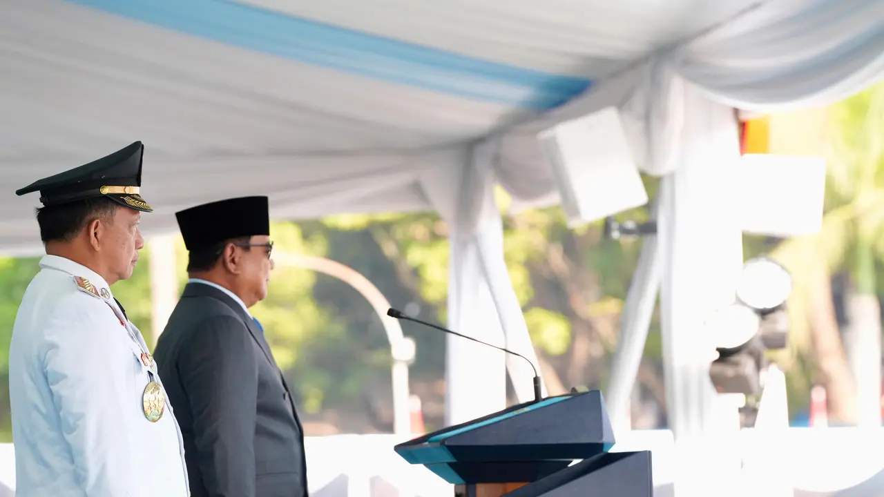 Mendagri Tito Karnavian dampingi Presiden Prabowo pelantikan Pamong Praja Muda IPDN