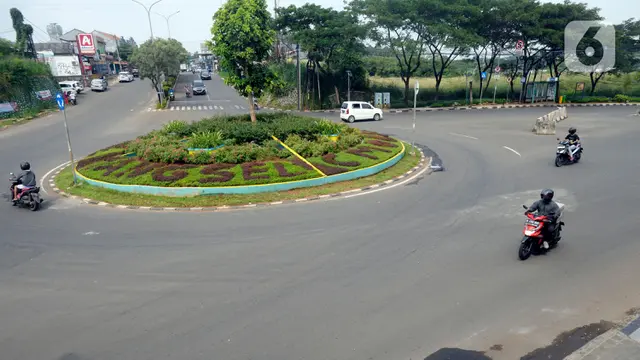 Hari ke-3 PSBB di Tangerang Selatan, Jalanan Sepi