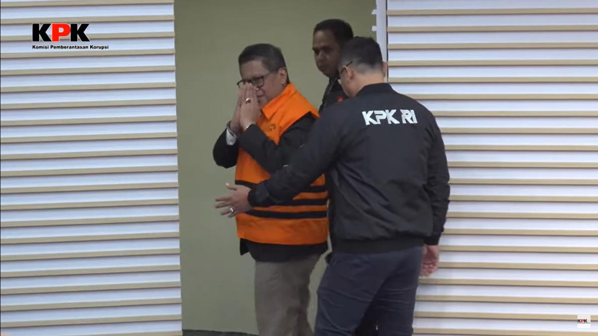 Hasto Kristiyanto ditahan KPK