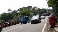 Suasana lalu lintas di Puncak Bogor