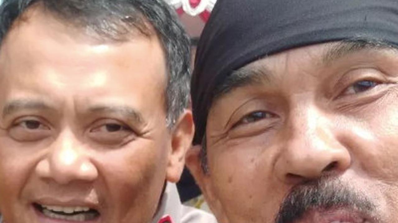 Memasuki Tahun 2024, Kopral Bagyo Foto Bareng Irjen Ahmad Luthfi Sambil Tersenyum 'Semoga Pak Luthfi Berkenan Berkumis Walau Sehelai