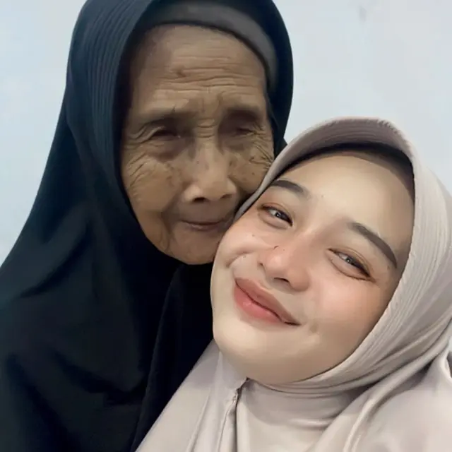 6 Potret Terbaru Ega Noviantika DA, Umumkan Hamil Anak Ketiga di Usia 25 Tahun