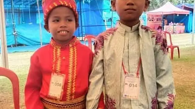 6 Potret Alwiansyah, Bocah Viral yang Punya Suara Merdu