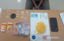 Polisi Bongkar Peredaran Obat Ilegal di Perumahan Bekasi