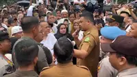 Pedagang Demo Tolak Revitalisasi, Bobby Nasution Langsung Copot Dirut PUD Pasar Medan