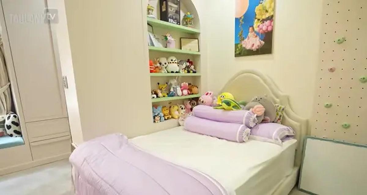 9 Potret Kamar Tidur Anak di Rumah Sarwendah, Desainnya Lucu dengan Playground
