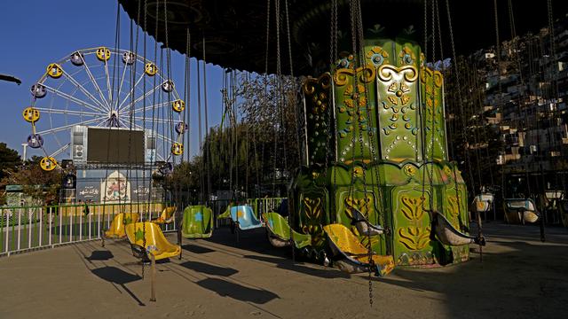 Taliban Larang Perempuan Afghanistan ke Taman Hiburan