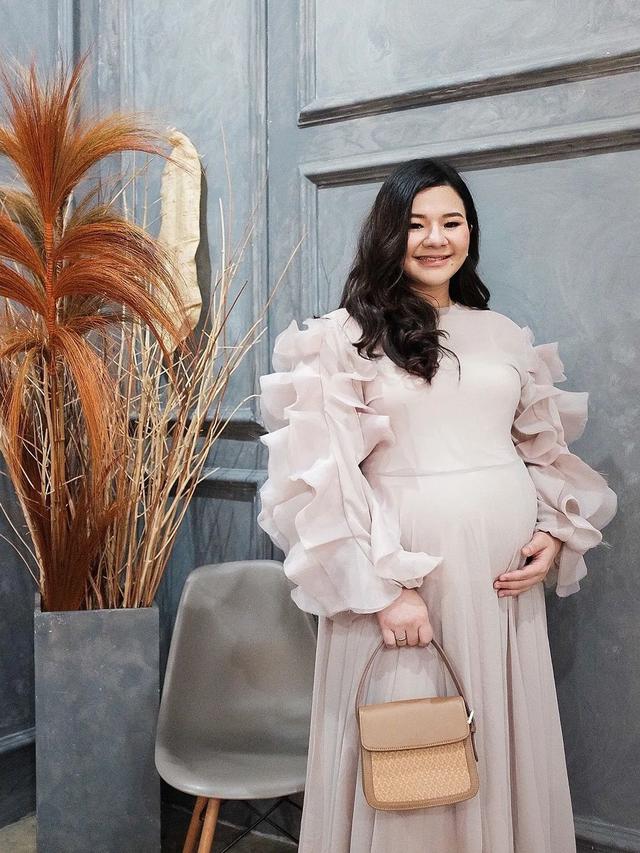 Maternity Shoot Eriska Rein