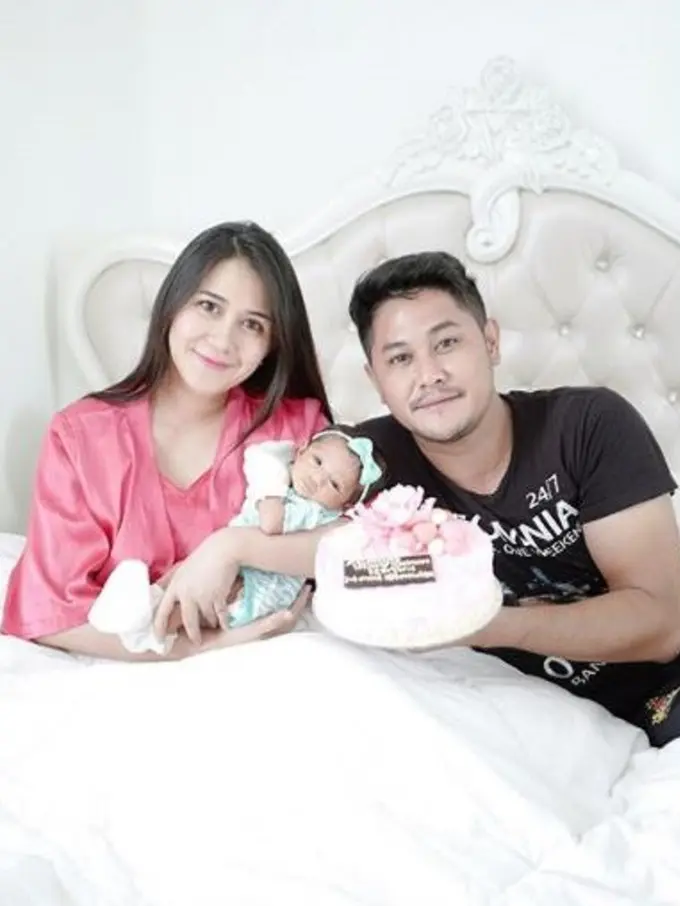 [Bintang] Ryana Dea dan Puadin Redi