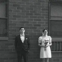 Enzy dan Molen memiliki gaya fashion yang begitu natural. Tampilannya sangat sederhana sesuai dengan kepribadian mereka berdua. [Foto: Instagram/ Enzy Storia]