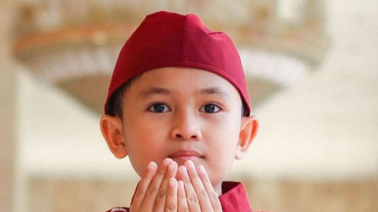 Doa Niat Puasa Ramadhan Sebulan, Lengkap Beserta Tata Caranya