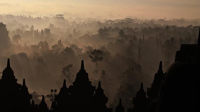 Ilustrasi Borobudur, Jawa Tengah.