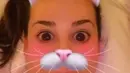 Lea Michele semangat banget dengan filter kucingnya! (snapchat/leamichele)