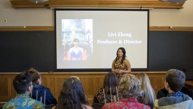 Livi Zheng merayakan Hari Kartini di Yale Univesity