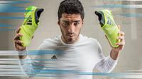 Luis Suarez akan mendapat senjata baru dari Adidas.