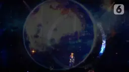 Yesung menggelar konser tunggalnya yang bertajuk Unfading Sense. (Liputan6.com/Herman Zakharia)