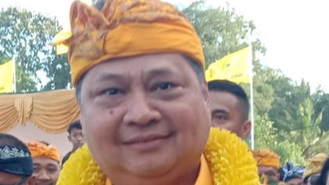 Pertarungan Pilpres 2024, Ketum Golkar: Kita Punya Pakde Karwo Bu Khofifah, Penyerangnya Komplet di Jatim