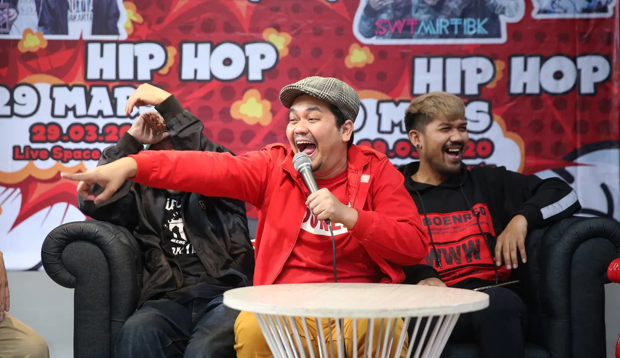 Indra Bekti prescon Hip Hop 29 Mars di kawasan Kemang, Jakarta Selatan, Rabu (19/2/2020). (Adrian Putra/Fimela.com)