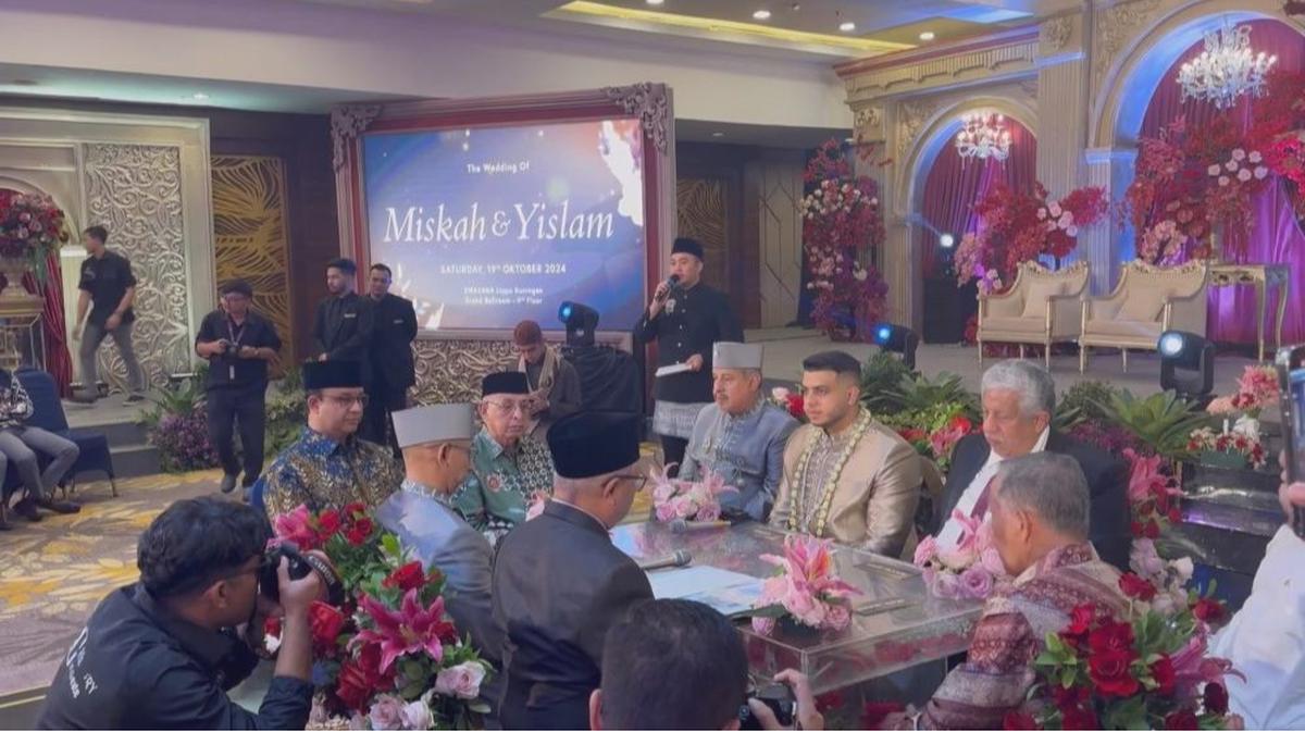 Sah Jadi Suami Istri, Intip Momen Pernikahan Yislam Kakak Fadil Jaidi dan Istrinya