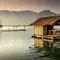 6 Tempat Makan di Waduk Cirata Paling Hits 2026, dari Kafe View Danau sampai Saung Terapung