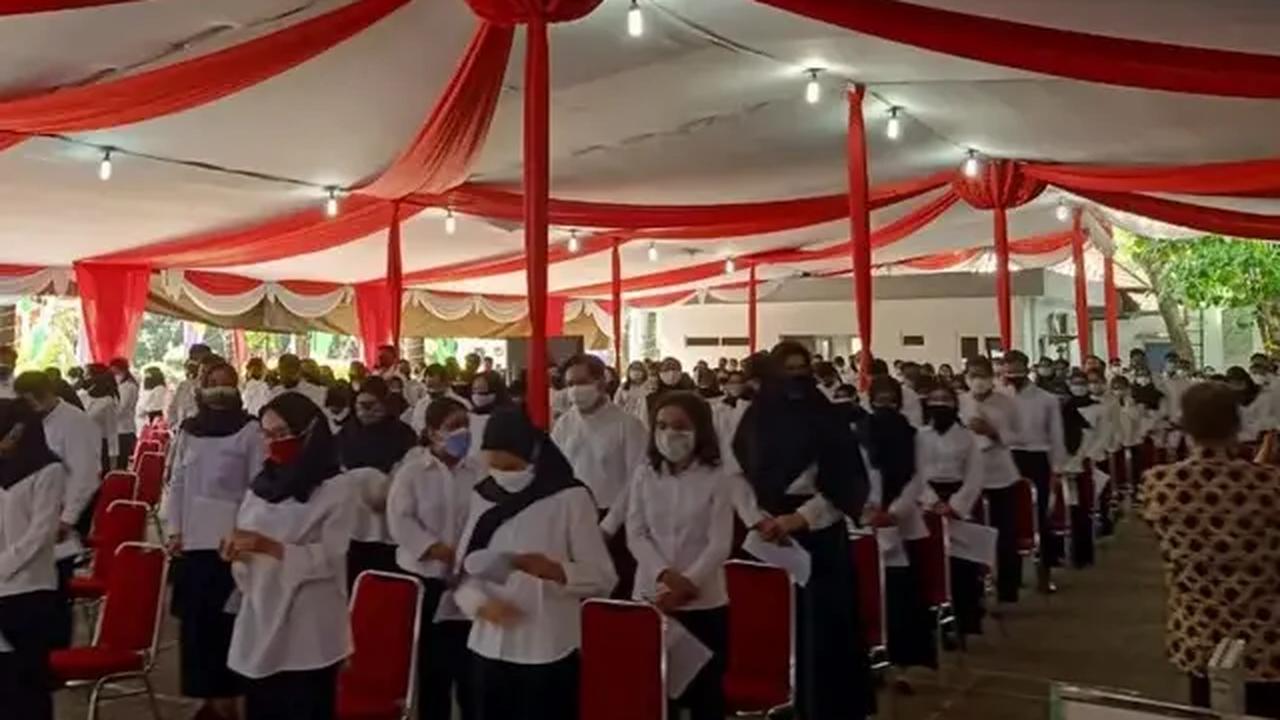 "Konsep kebijakan reformasi sistem pensiun dan single salary bagi ASN," ujar Suharso saat Rapat Kerja dengan DPR, ditulis Selasa (12/9).