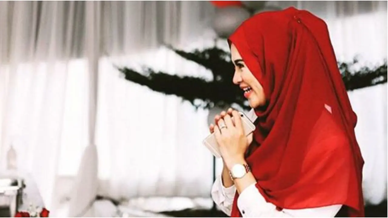 Delia Septianti