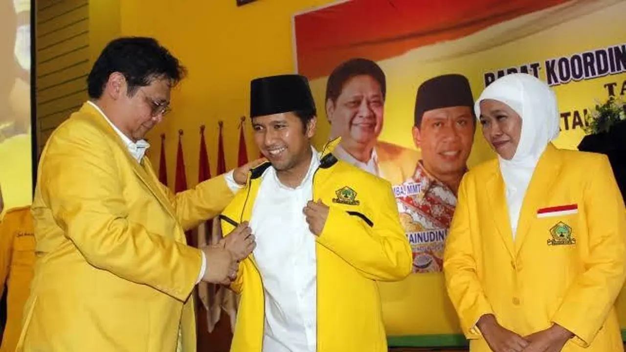 Wakil Gubernur Jawa Timur terpilih Emil Dardak bersama Ketua Umum Partai Golkar Airlangga Hartarto. (Istimewa)