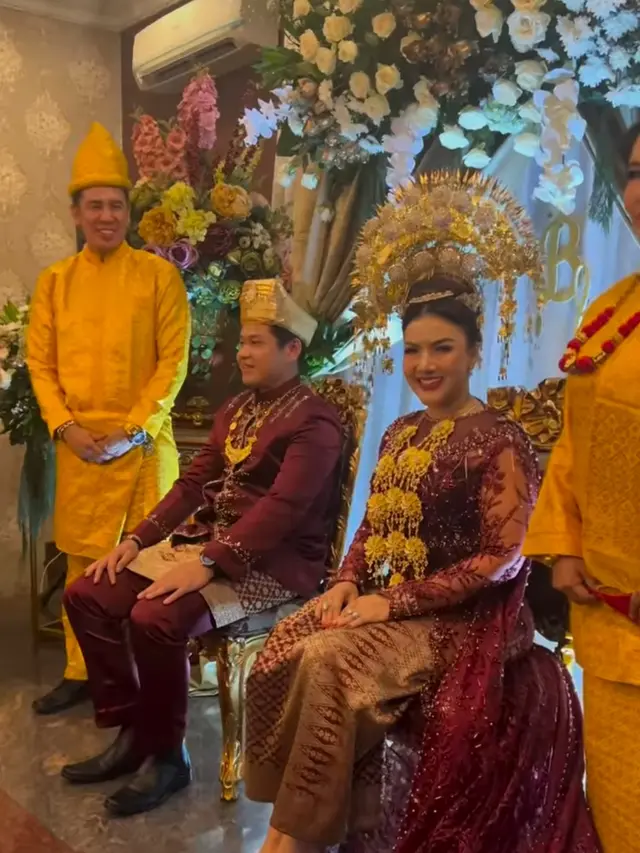 Pesta Pernikahan Barbie Kumalasari dan Mantan