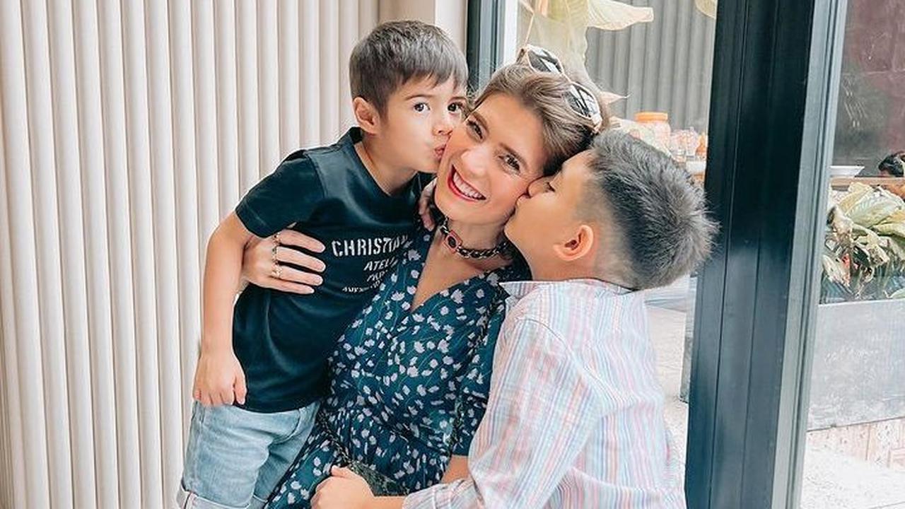 Penampilan Quenzino langsung mencuri perhatian netizen. Potretnya dipuji ganteng dari lahir.<br>