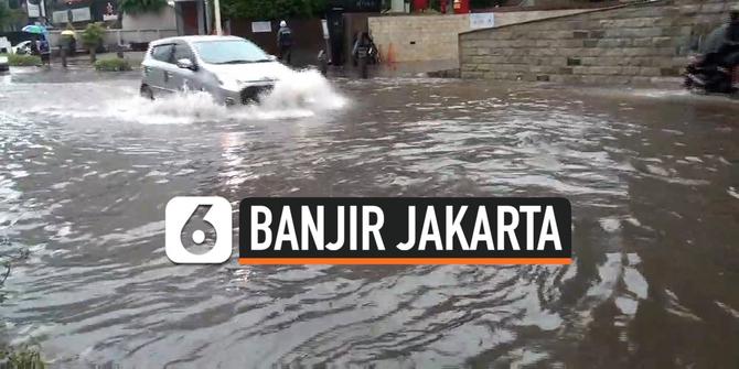 VIDEO: Banjir Melanda Jalan Raya Kemang menuju Mampang Prapatan