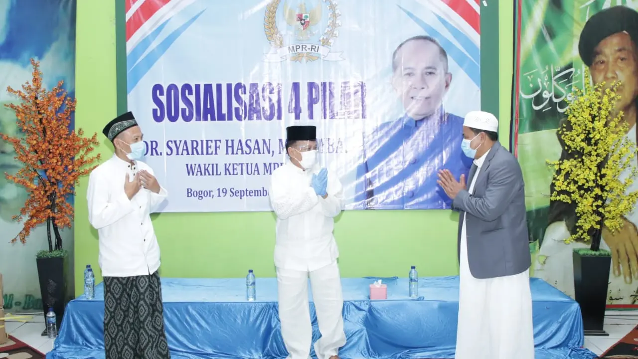Sosialisasi Empat Pilar kerjasama MPR dengan Pondok Pesantren Riyadhul Anam Al-Arfah, Sindang Barang, Kota Bogor.