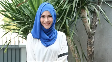 Hijab praktis tak serta merta mengurangi kecantikan seorang Muslimah.