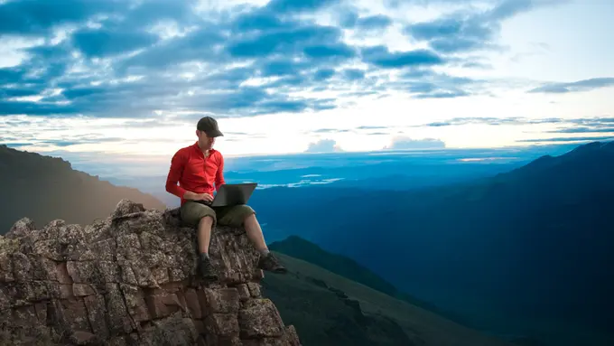 Rekan Bisnis Jauh? 3 Cara Ini Bisa Bangun Komunikasi Lancar