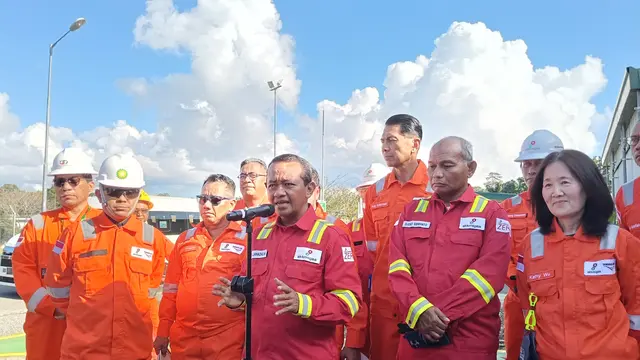 Menteri ESDM Bahlil Lahadalia di proyek Tangguh LNG, Kabupaten Teluk Bintuni, Papua Barat. (Foto: Liputan6.com/Maulandy R)