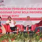 Pengurus Besar Forum Akademisi Penggemar Sepak Bola Indonesia (FAPSI) melakukan bedah buku berjudul "Revolusi Sepak Bola Indonesia: Roadmap Indonesia Menuju Piala Dunia" yang dilaksanakan di Hotel Merlynn Park Jakarta, Sabtu 18 Maret 2023 (Istimewa)