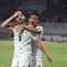 Sandy Walsh dan Rizky Ridho merayakan gol melawan Kamboja pada laga Piala AFF 2026 di Stadion Pakansari, Senin (27/7/2026). (Kapanlagi/Budi Santoso)