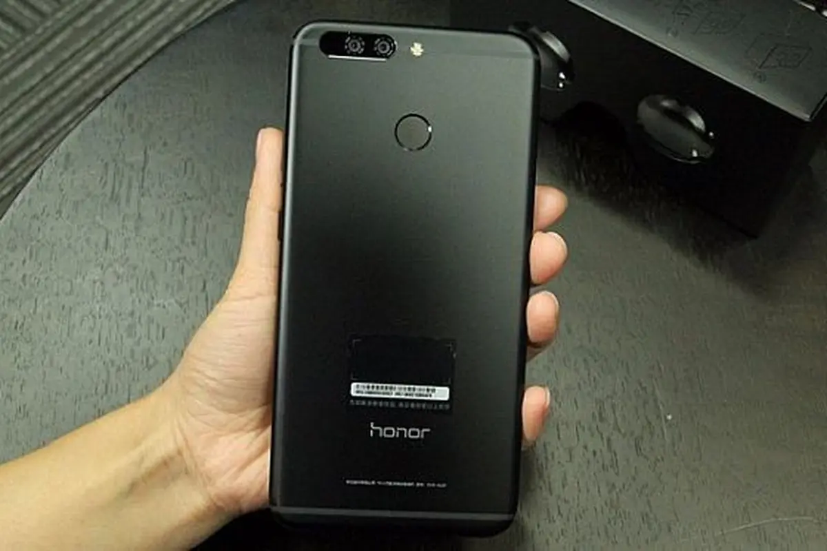 Beredar sebuah gambar diduga phablet terbaru Huawei, Honor Note 9.