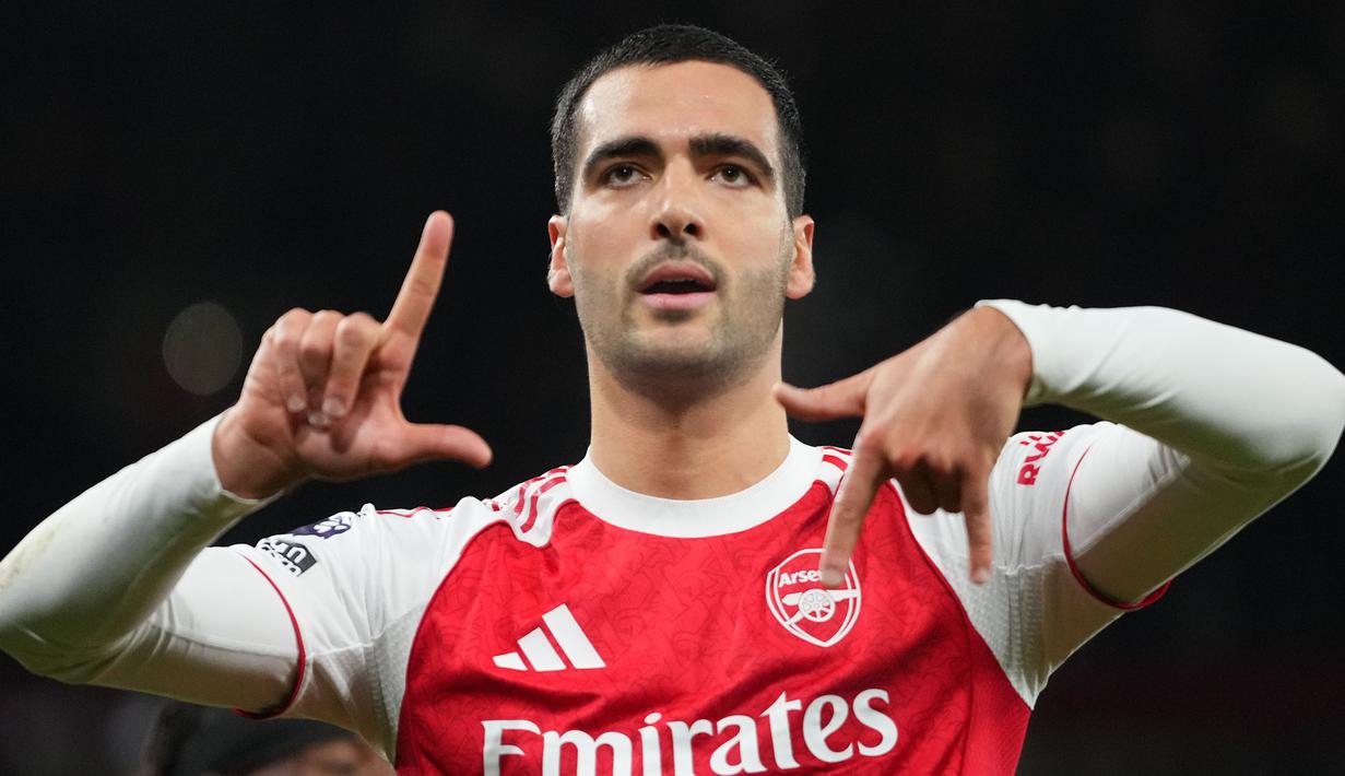Pemain Arsenal, Mikel Merino melakukan selebrasi setelah mencetak gol ke gawang Brentford dalam laga lanjutan Liga Inggris 2025/2026 di Emirates Stadium, London, Inggris, Rabu (03/12/2025) waktu setempat. (AP Photo/Kirsty Wigglesworth)