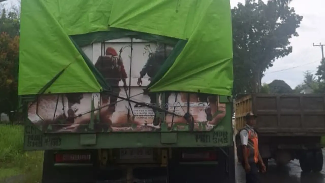 Truk Batubara