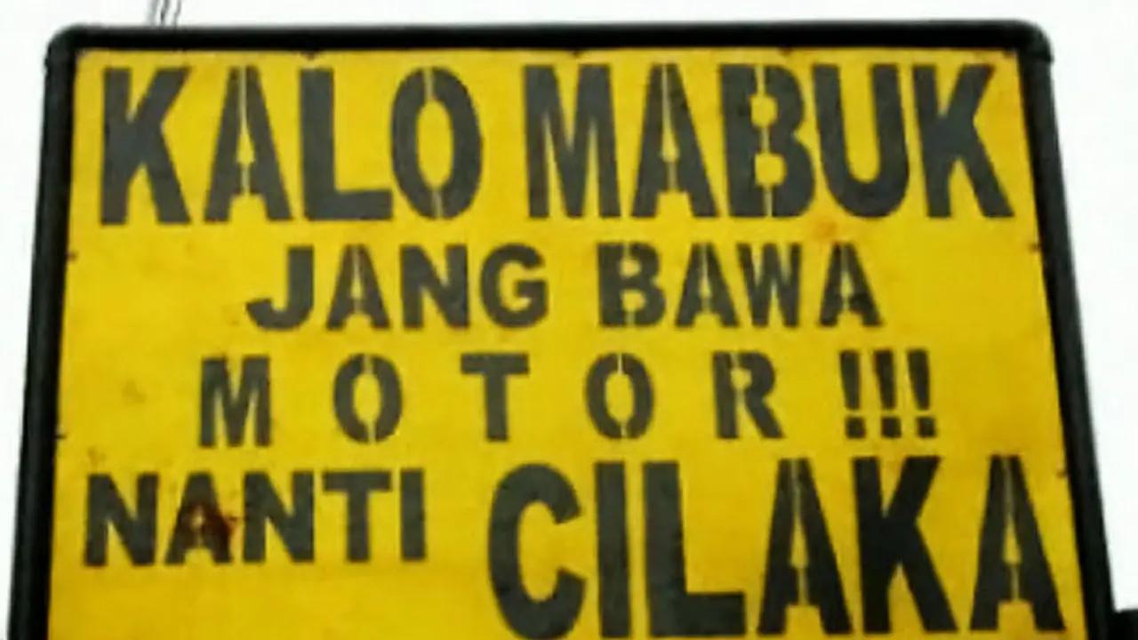 8 Rambu Jalan dari Seluruh Dunia Ini Justru Buat Kamu Hilang Arah