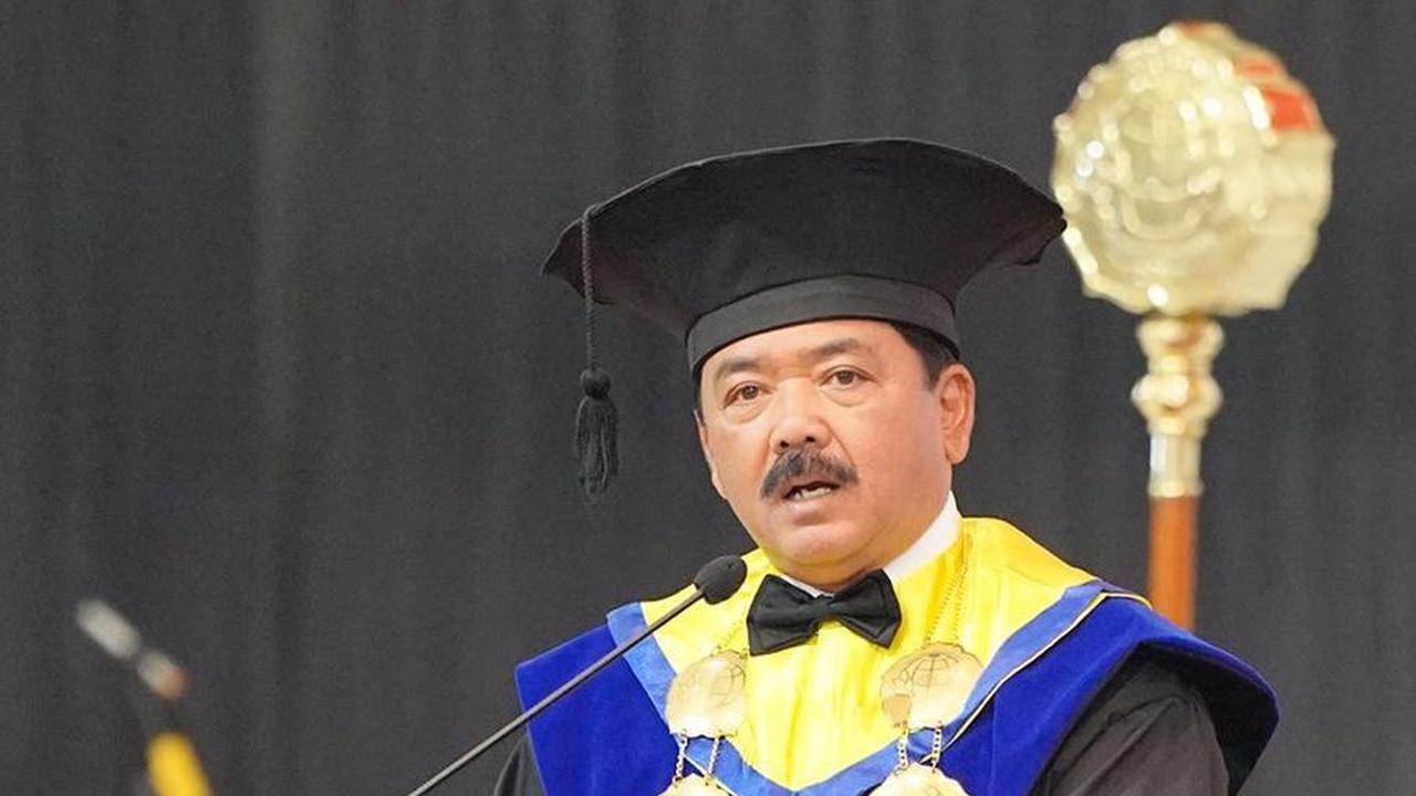 Program PTSL Masih Jadi 'PR', Menteri Hadi Ajak Wisudawan STPN Bergandengan Bereskan Masalah Pertanahan