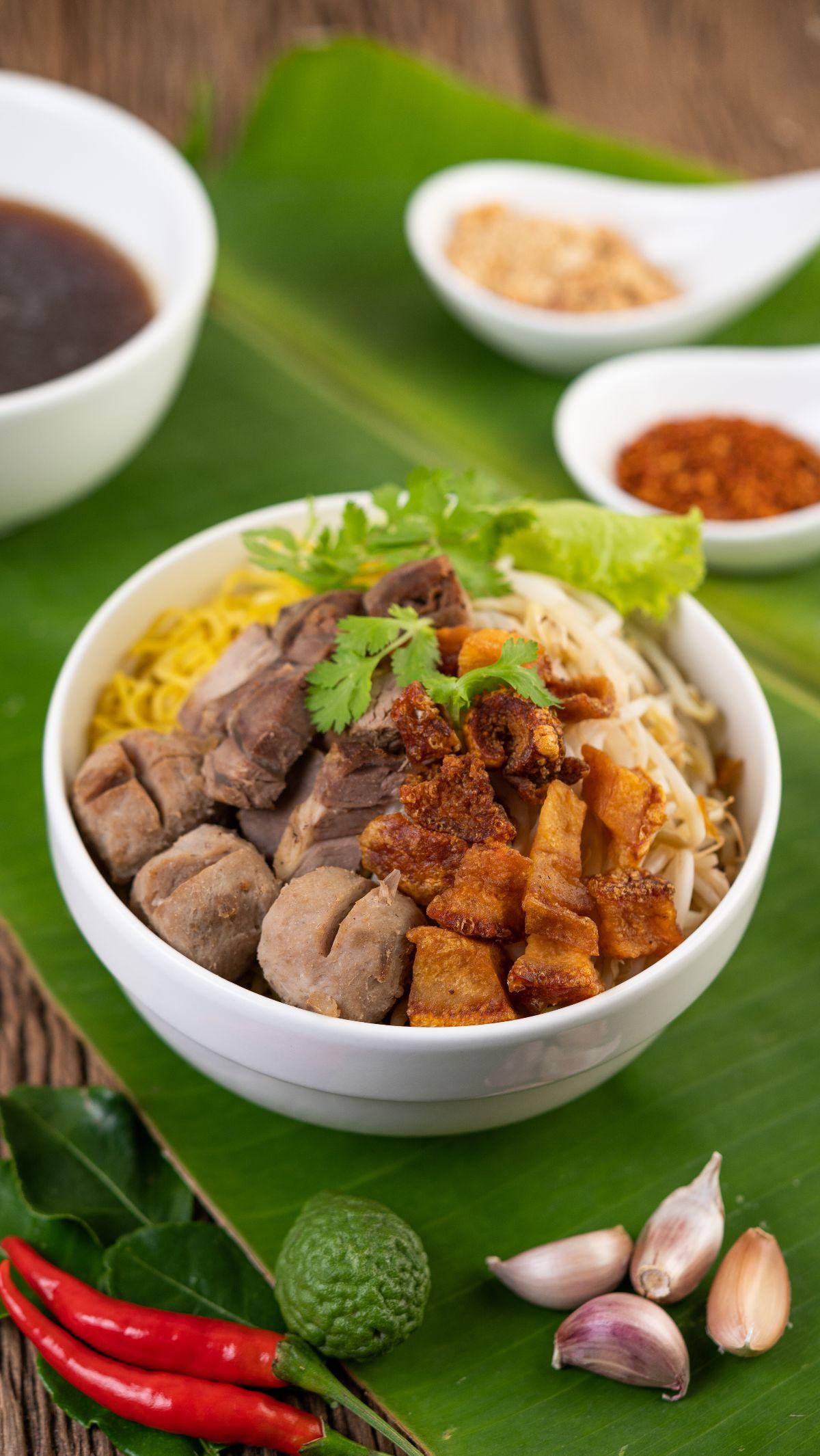 Itu dia&nbsp;resep bakso yang telah kami sajikan dapat menjadi inspirasi bagi Anda untuk merayakan hari Lebaran dengan penuh kelezatan dan kehangatan keluarga. Selamat menikmati santapan lezat dan selamat Hari Raya Idul Fitri!<br>