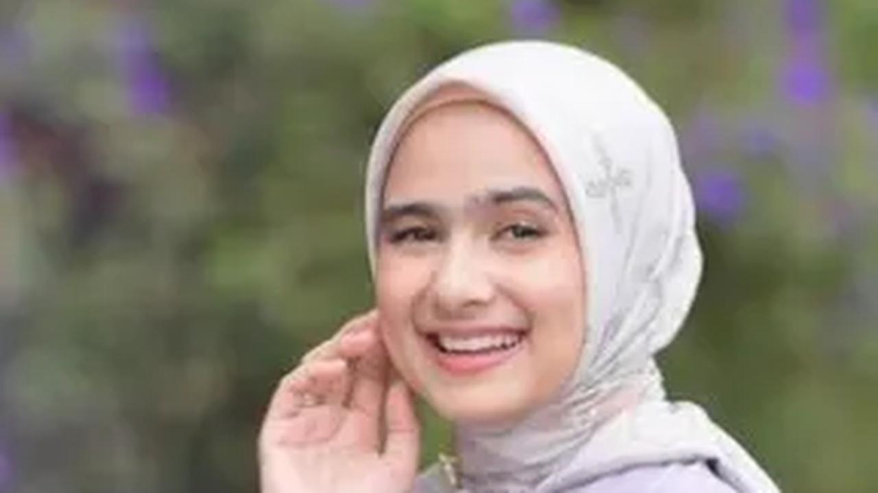 10 Potret Sonya Fatmala, Pasangan Hengky Kurniawan yang Dijahili oleh Remaja SMA, Memiliki Kecantikan Campuran Arab & Belanda