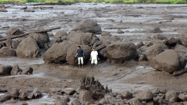 Potret Kerusakan Akibat Banjir Bandang Marapi