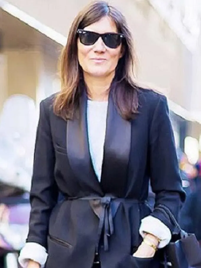 [Bintang] Saat Off-Duty, Cek Inspirasi Padu-padan Blazer yang Jauh dari Kesan Formal