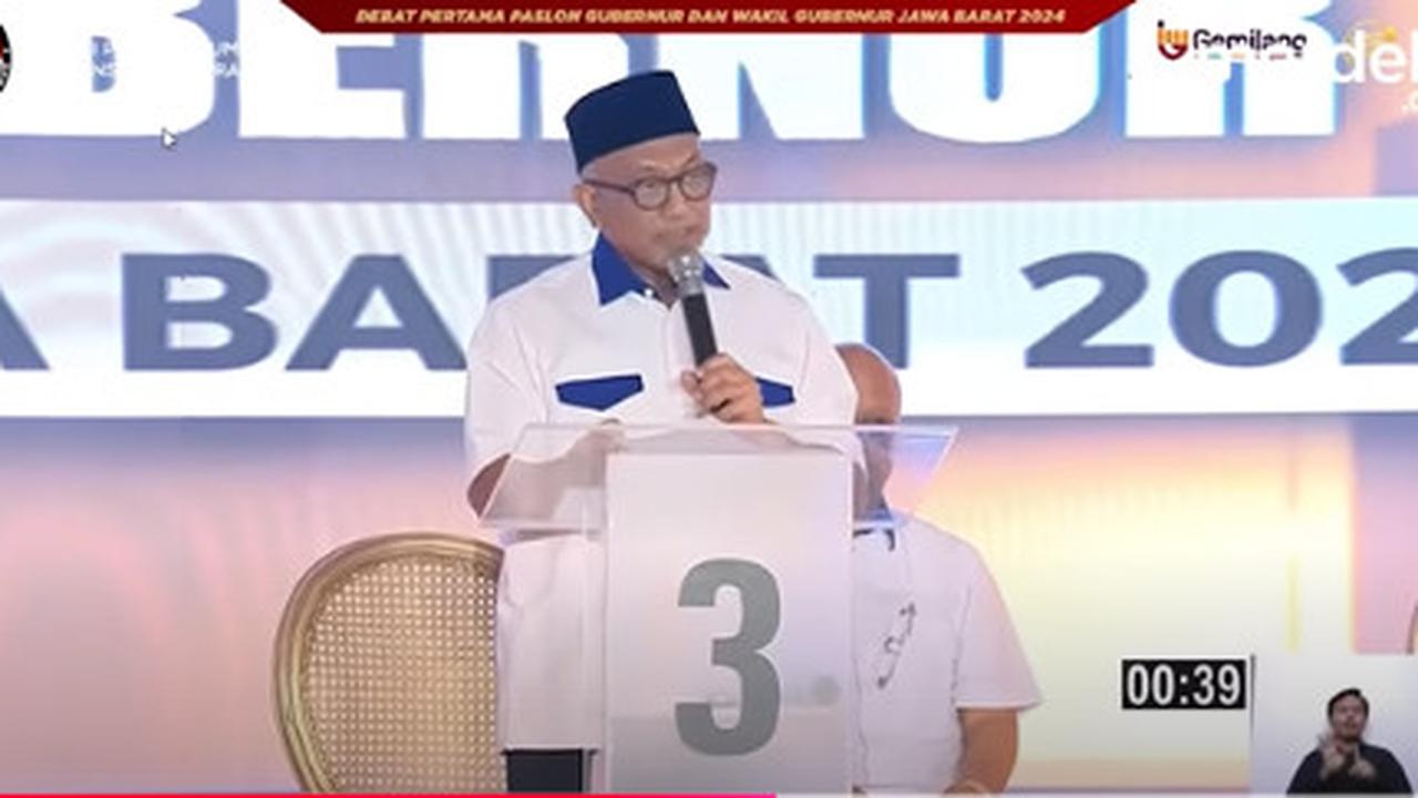 Cawagub Ronald Sampai Berdiri & Demul Mendekat Colek Syaikhu di Debat