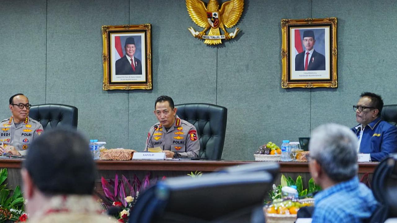 Kapolri Gandeng Pakar, Akademisi, & Pemerhati Kepolisian buat Beri Masukan Melalui Rapat Akselerasi Transformasi Polri